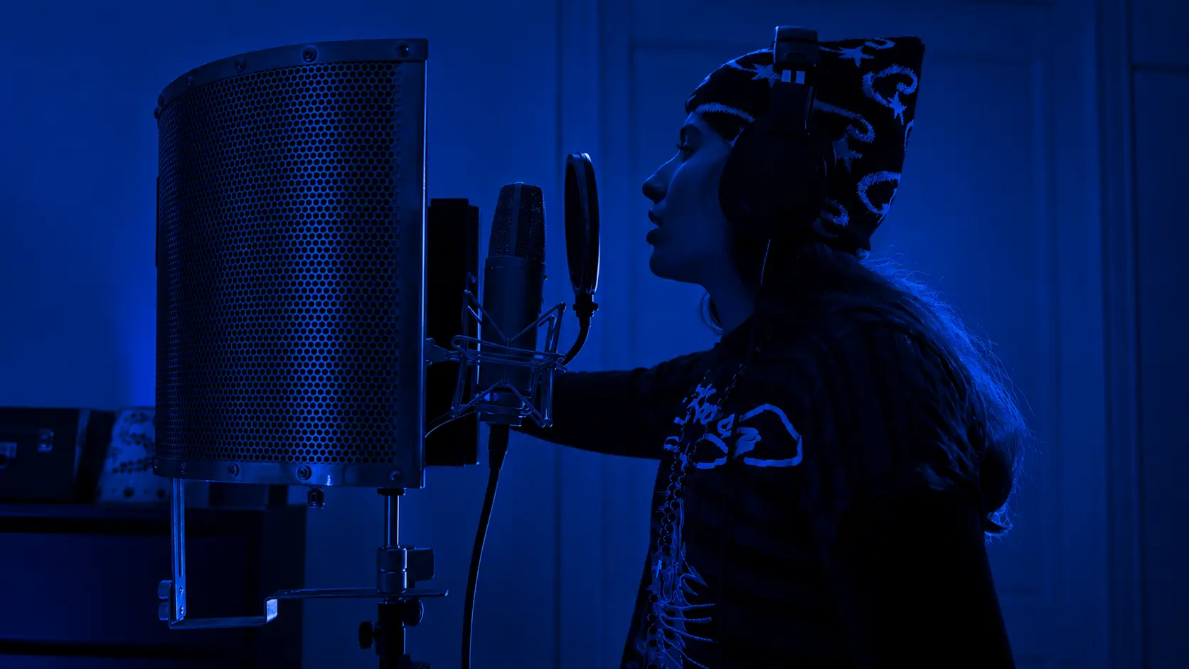 BANNI21 grabando en estudio de producción de Ventu Boy